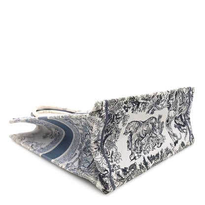 Christian Dior Gradient Canvas Embroidered Large Dioriviera Toile De Jouy Book Tote Blue 4 of 12