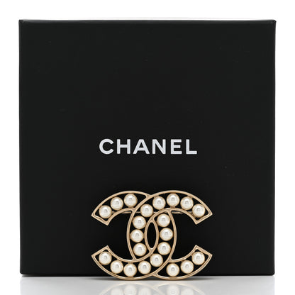 Chanel Pearl CC Brooch Light Gold 5 of 5