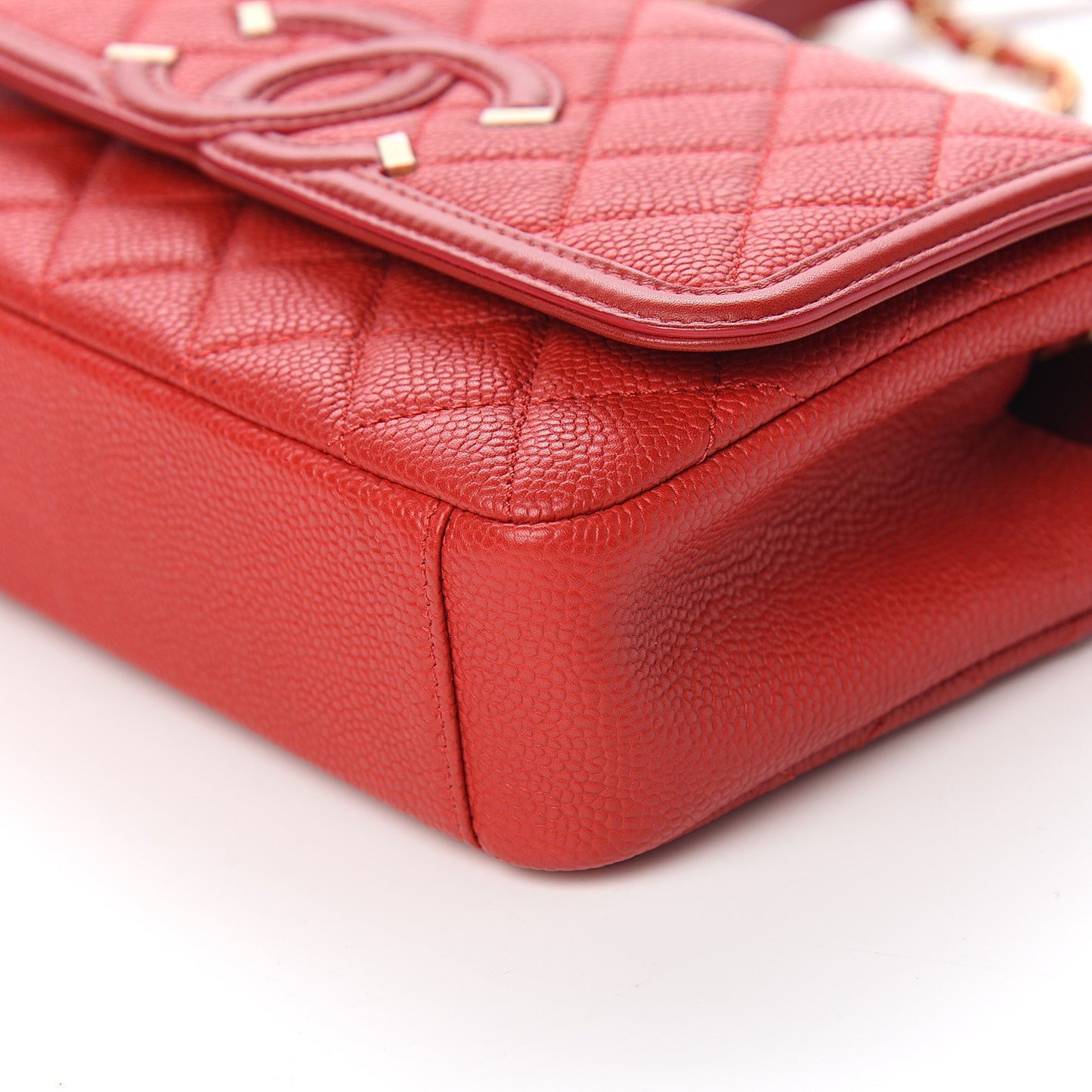 Caviar Quilted Small CC Filigree Flap Red