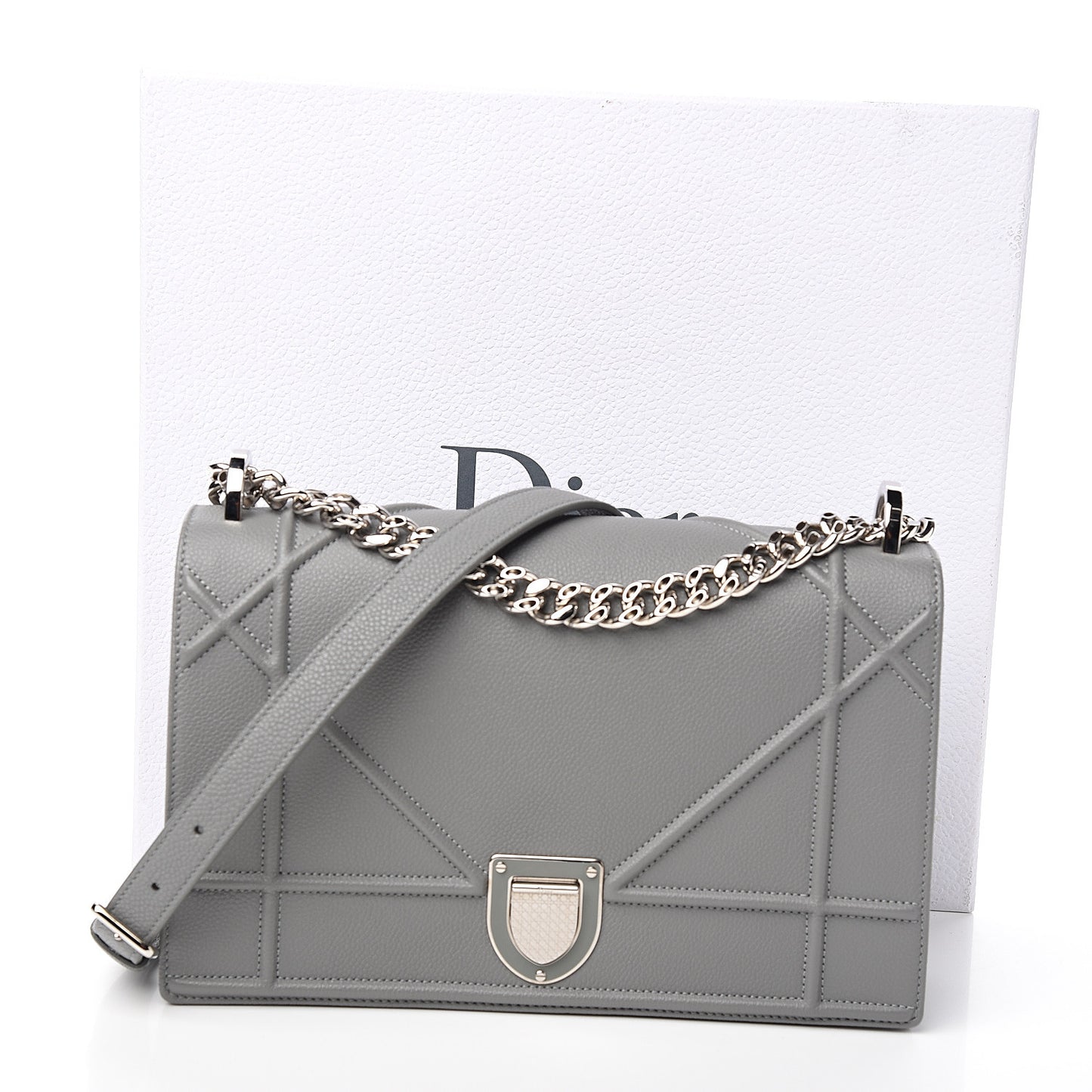 Grained Calfskin Medium Diorama Flap Bag Gris
