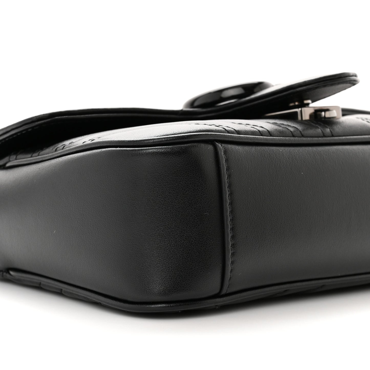 Calfskin Matelasse Monochrome Mini GG Marmont Shoulder Bag Black
