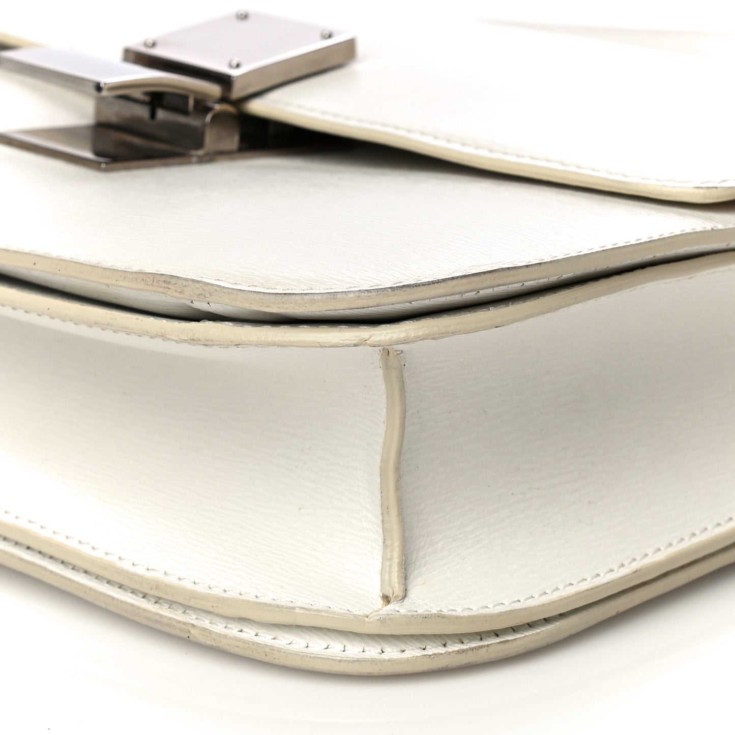 Liege Calfskin Medium Classic Box Flap Bag White