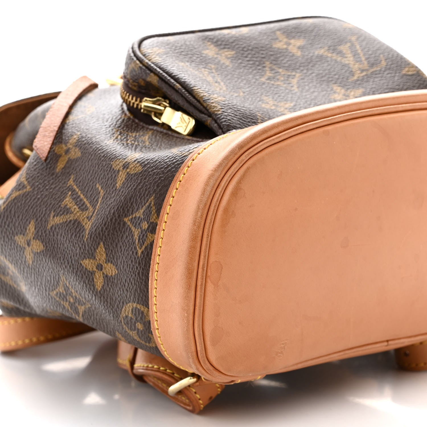 Louis Vuitton Monogram Mini Montsouris 9 of 10