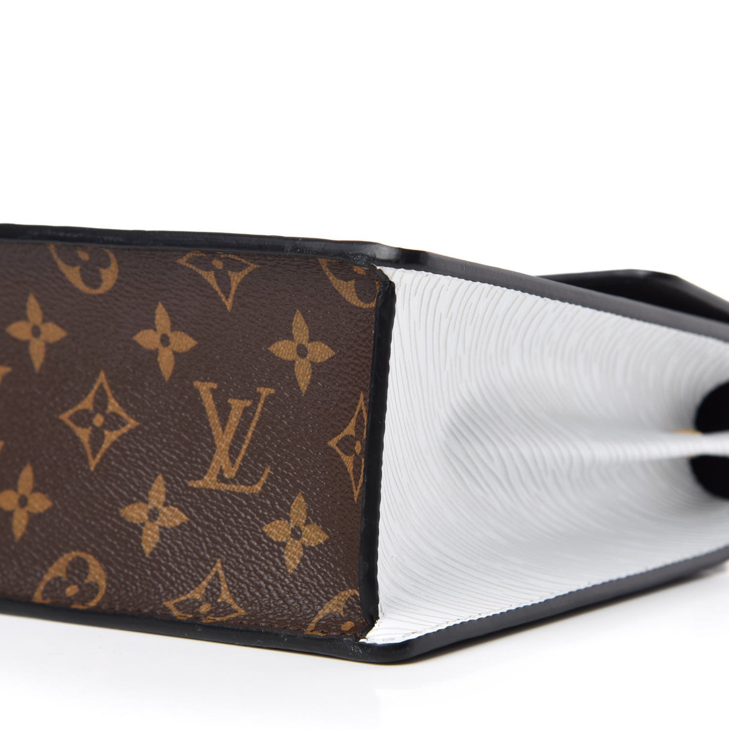 Vernis Epi Monogram Spring Street Black