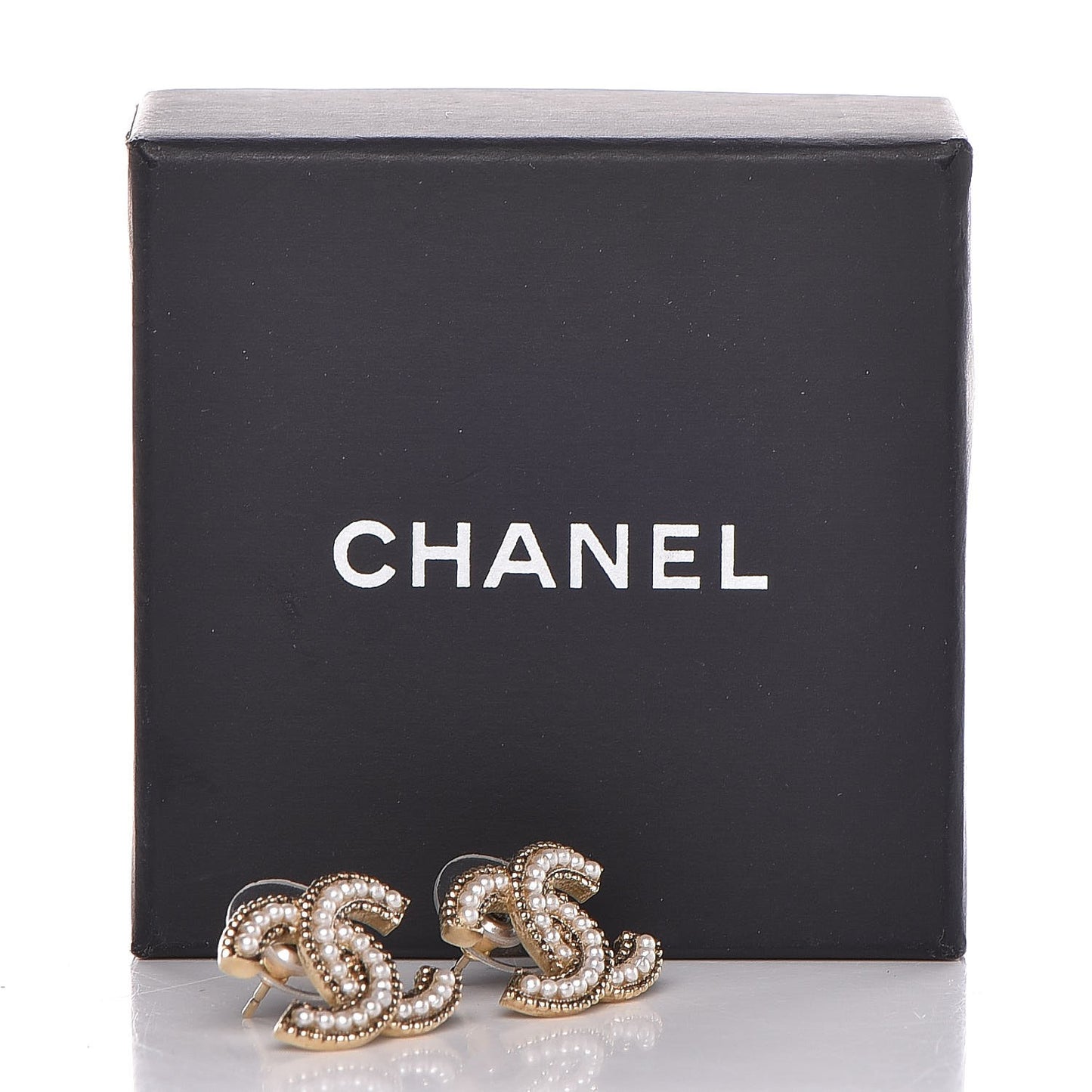 Pearl CC Earrings Light Gold
