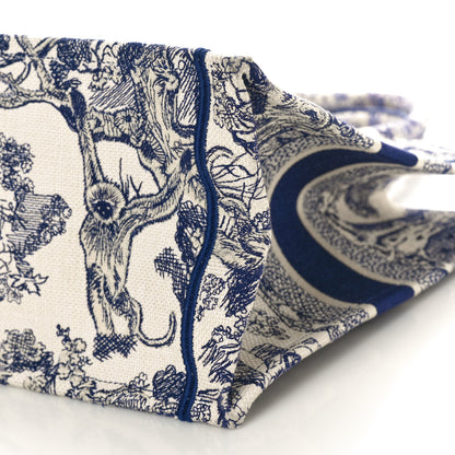 Christian Dior Canvas Embroidered Medium Dioriviera Toile De Jouy Book Tote White 10 of 11