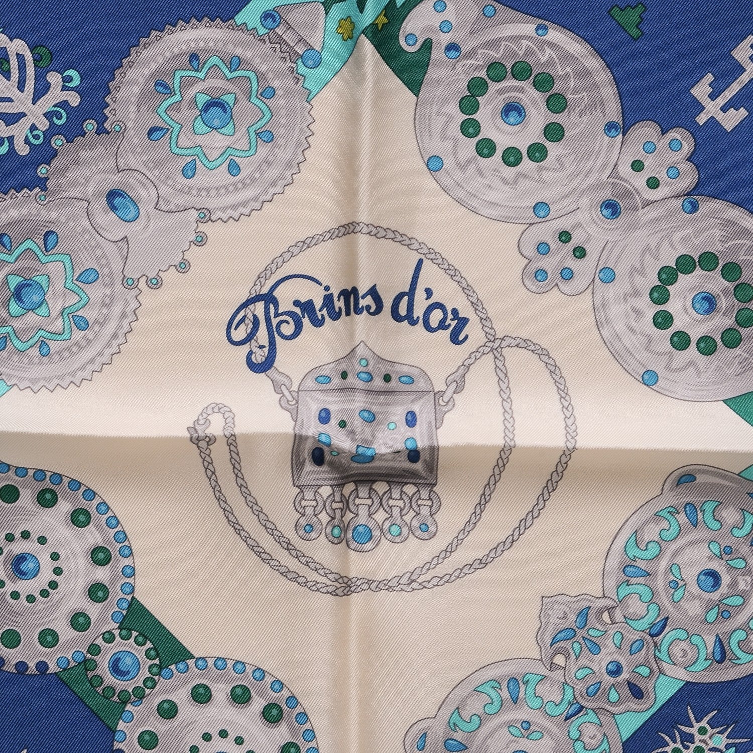 Hermes Silk Mousseline Brins D Or 90 Scarf Emeraude Blanc Bleu 3 of 7