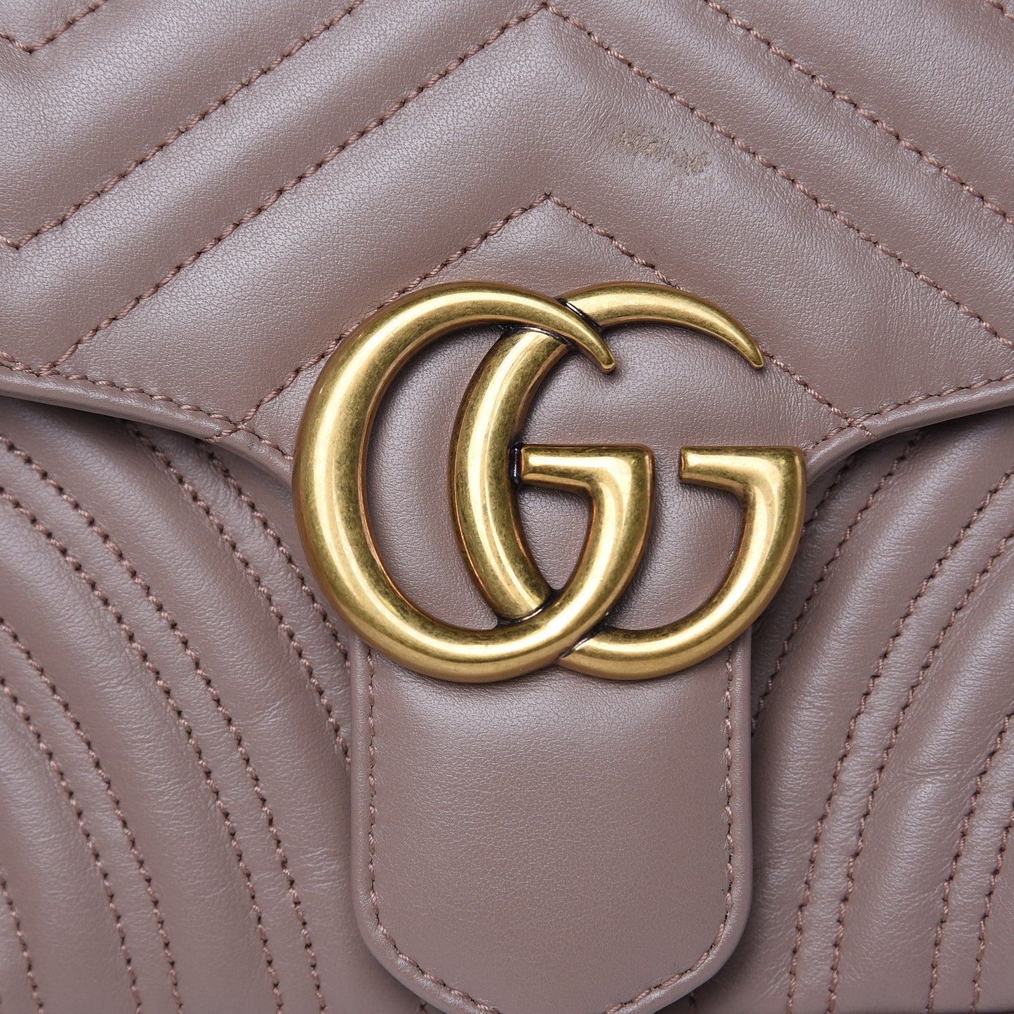 Calfskin Matelasse Small GG Marmont Shoulder Bag Porcelain Rose