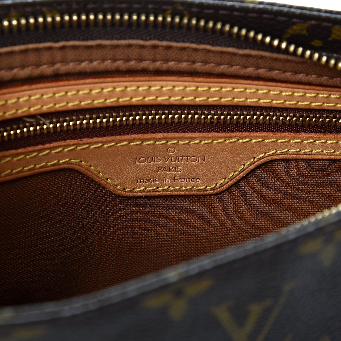 Monogram Trotteur