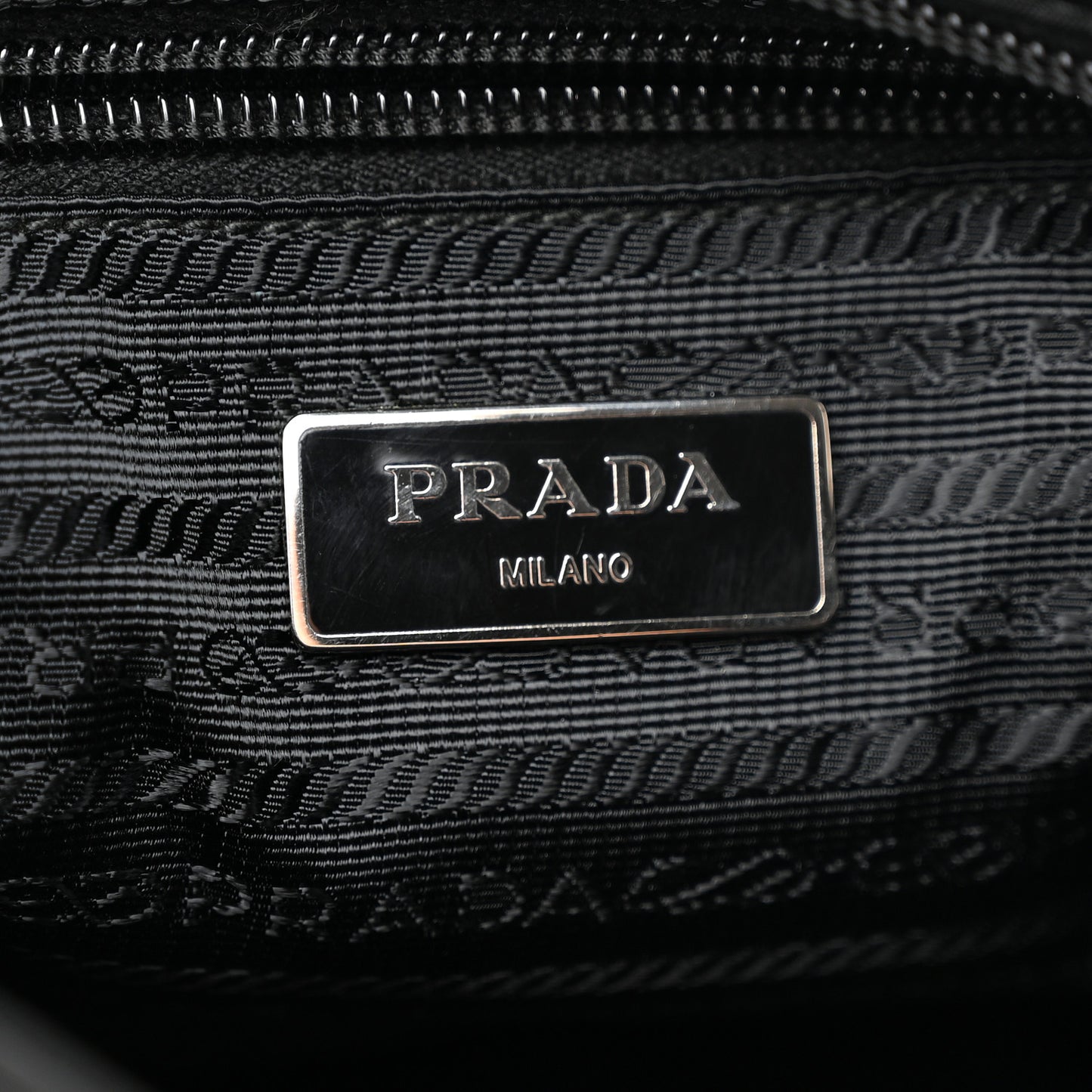 Nylon Vela Flat Messenger Bag Black