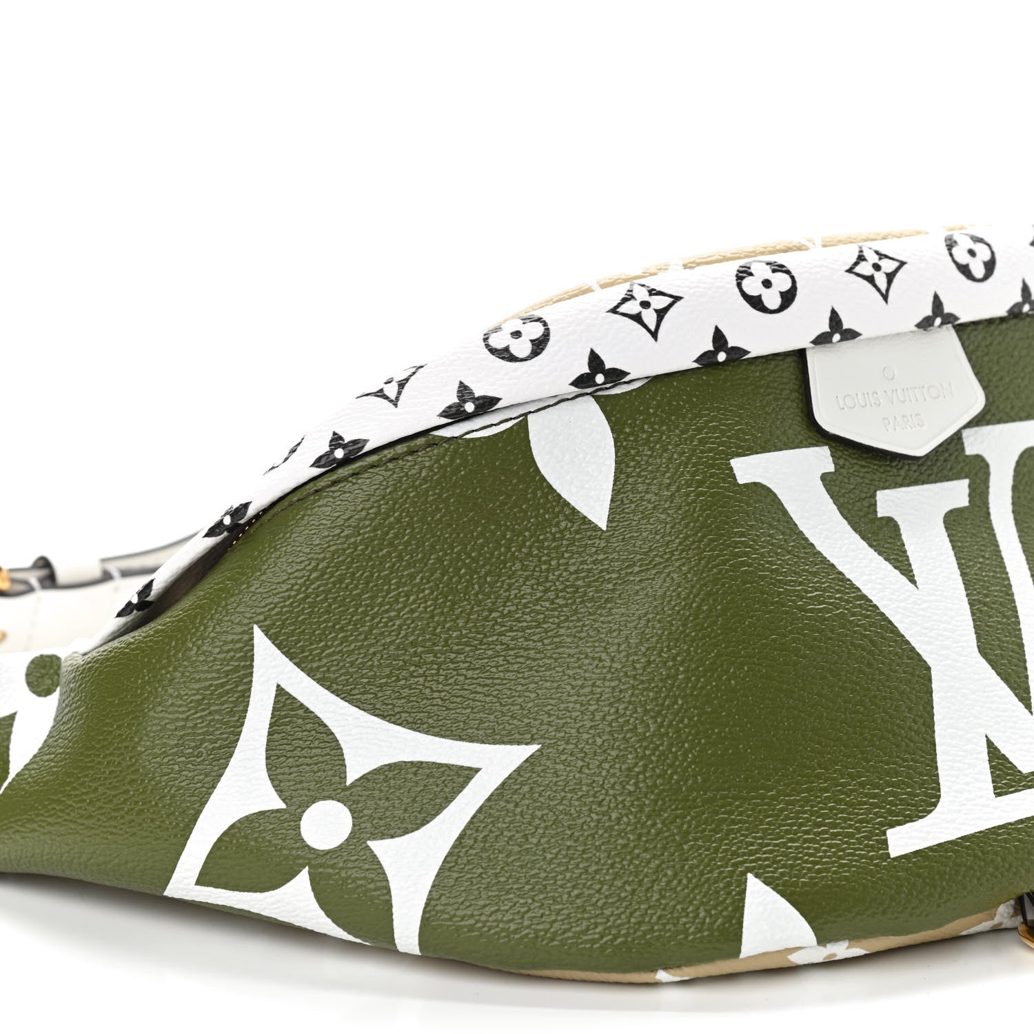Louis Vuitton Monogram Giant Bumbag Kaki Beige 8 of 11