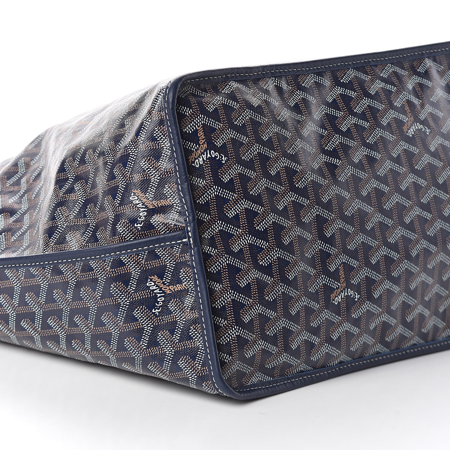 Goyard Goyardine Reversible Anjou GM Navy 11 of 14