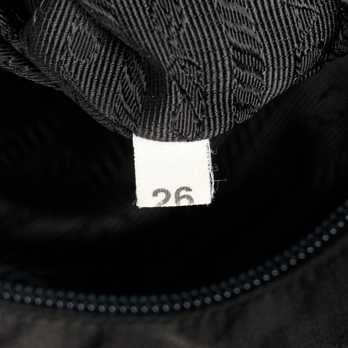 Nylon Vela Messenger Black
