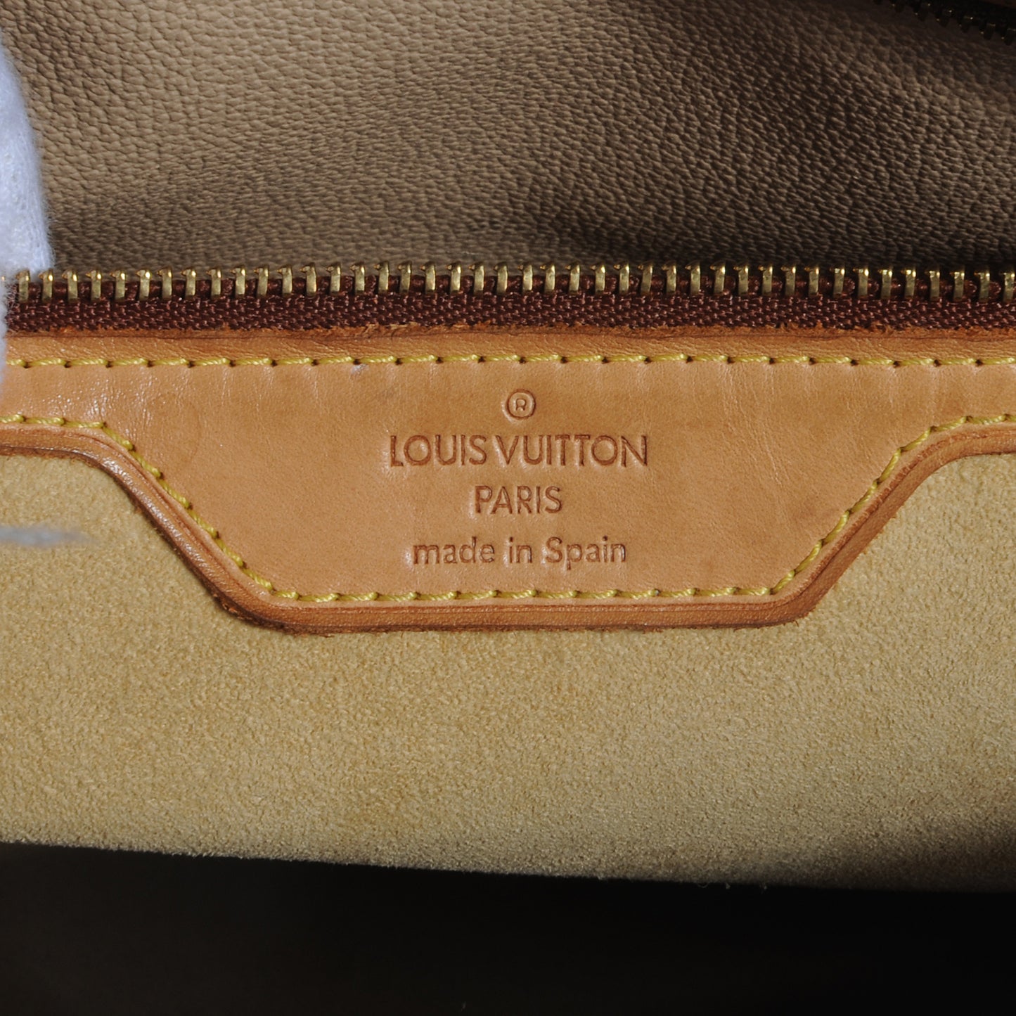 Monogram Luco