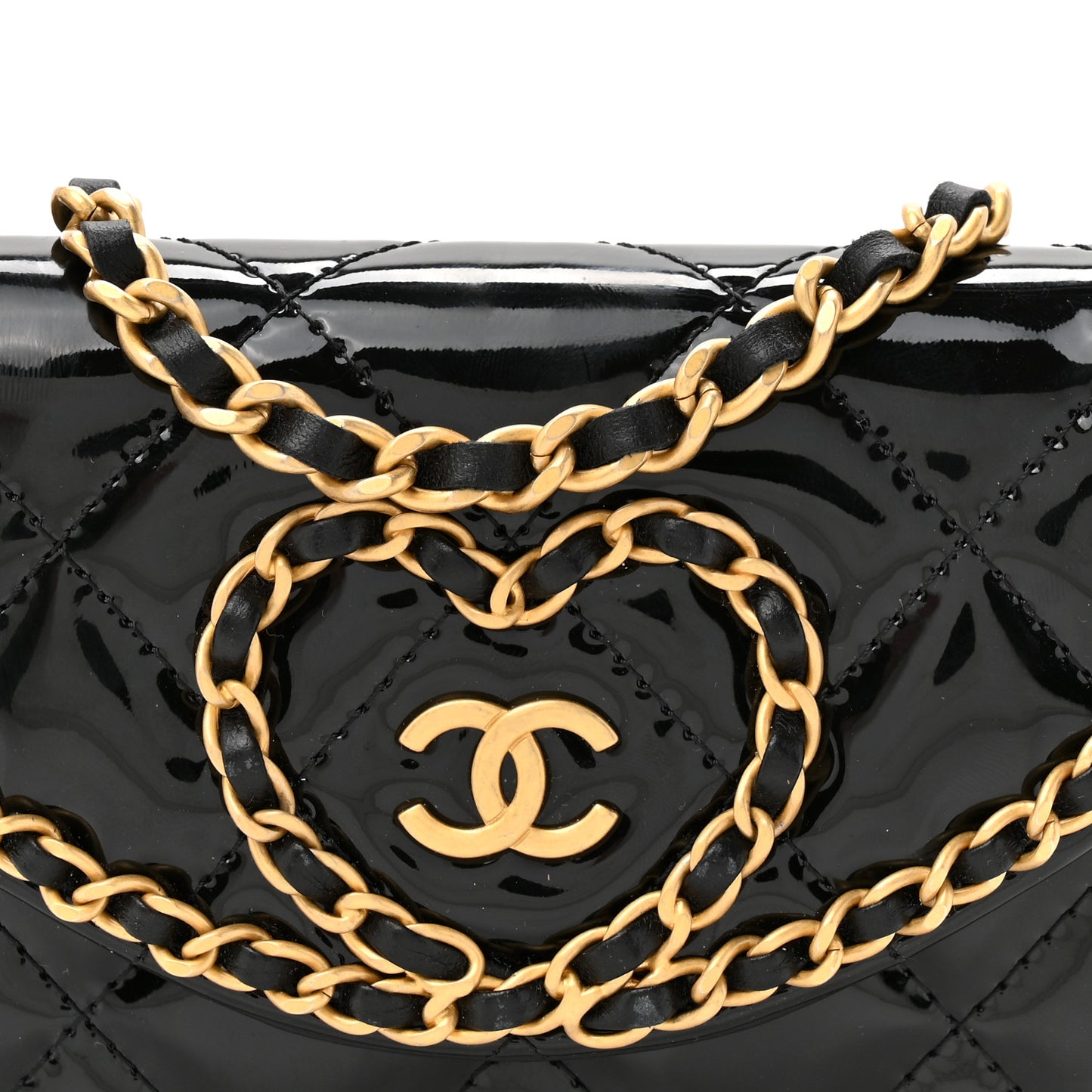 Patent Quilted Chain Around Heart Mini Chain Flap Black