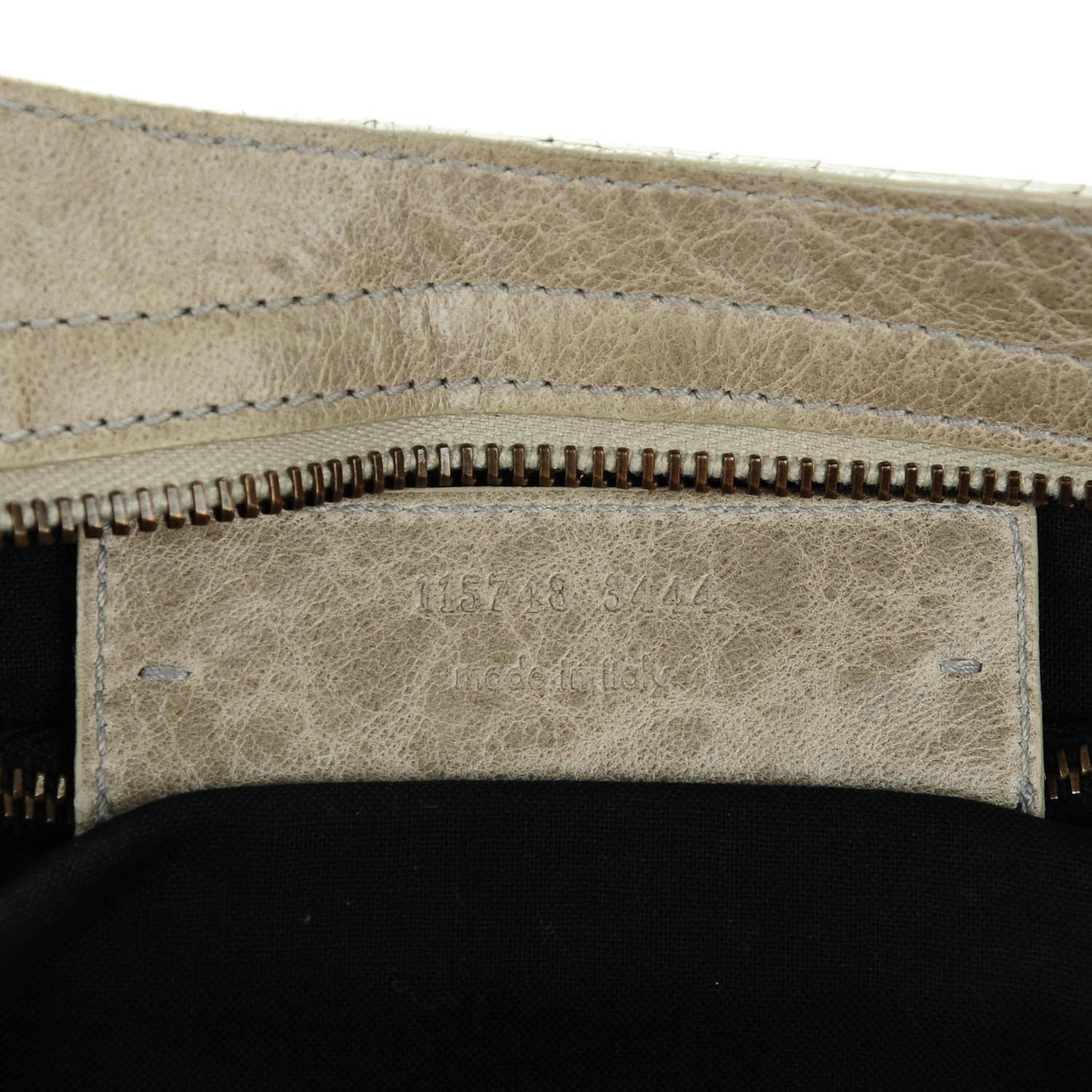 Chevre Classic Hardware City Greige