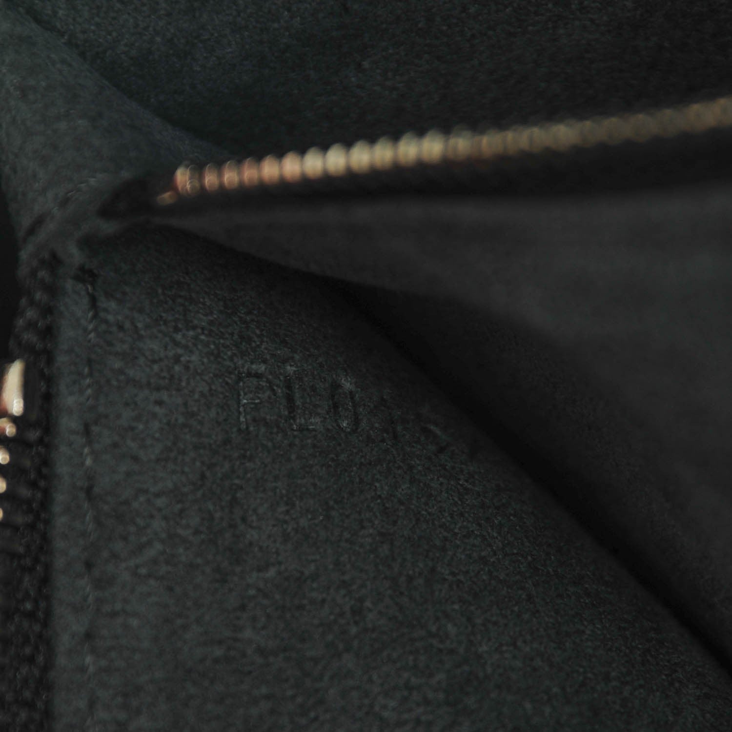 Louis Vuitton Epi Pont-Neuf GM Black 7 of 7