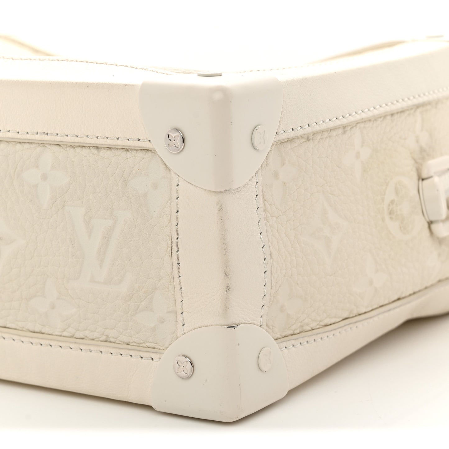Taurillon Monogram Solar Ray Soft Trunk Powder White Powder White