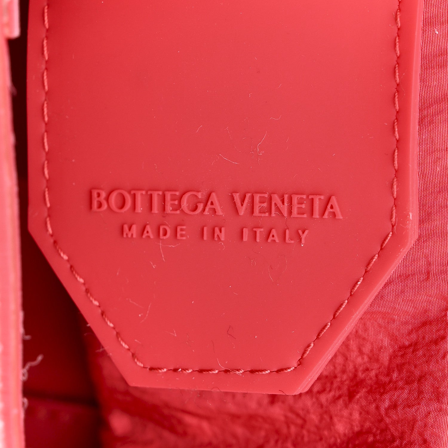 Bottega Veneta Rubber Maxi Intrecciato Extra Mini Cassette