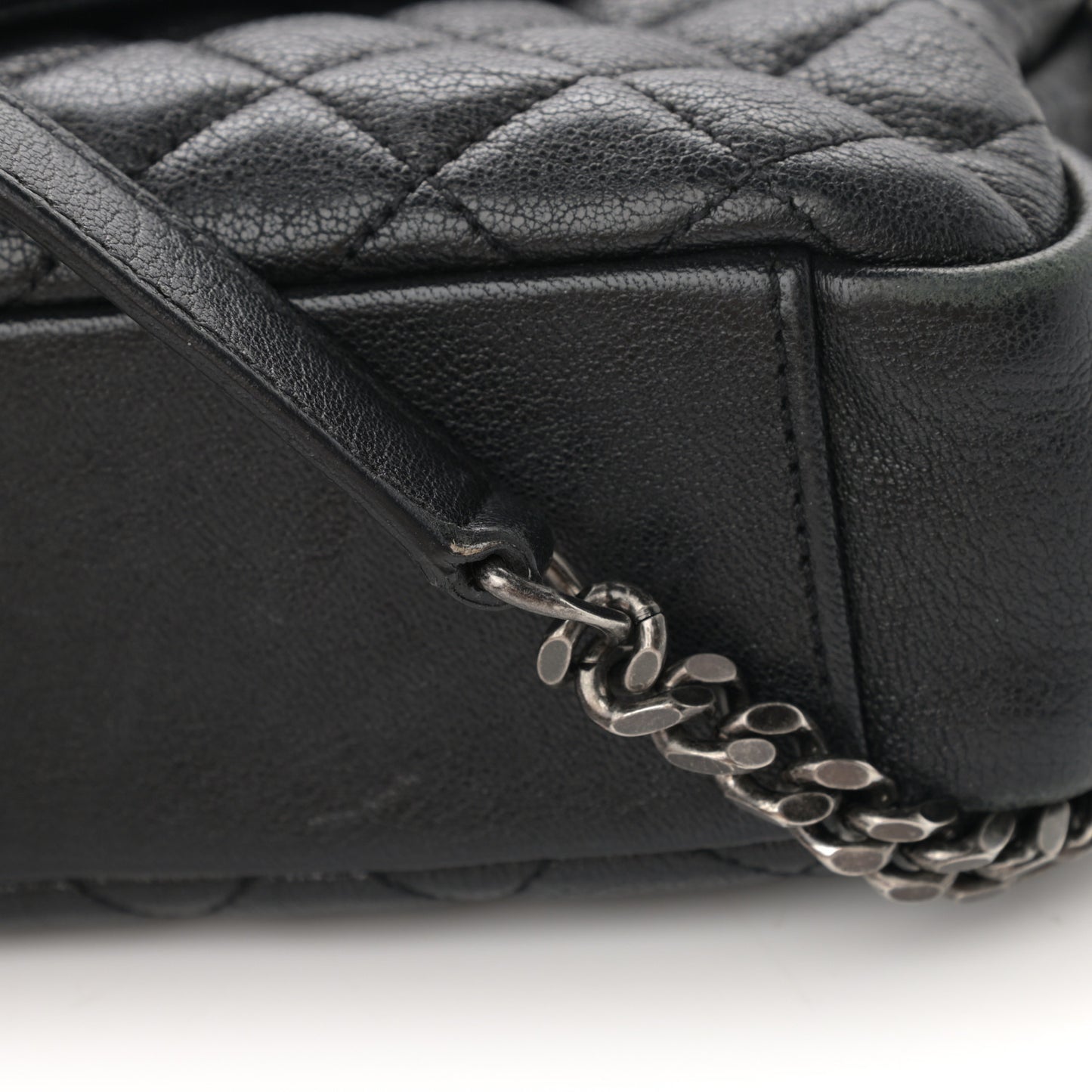Sheepskin Tri-Quilt Monogram Medium College Bag Black