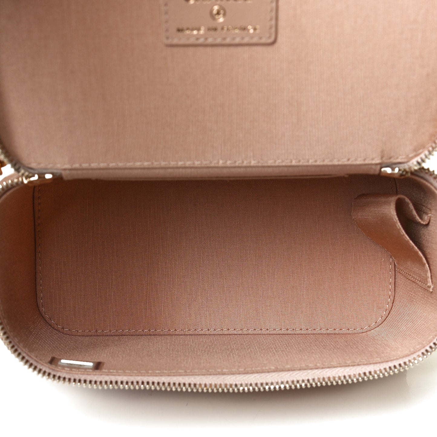 Lambskin Quilted Small Top Handle Vanity Case With Chain Beige