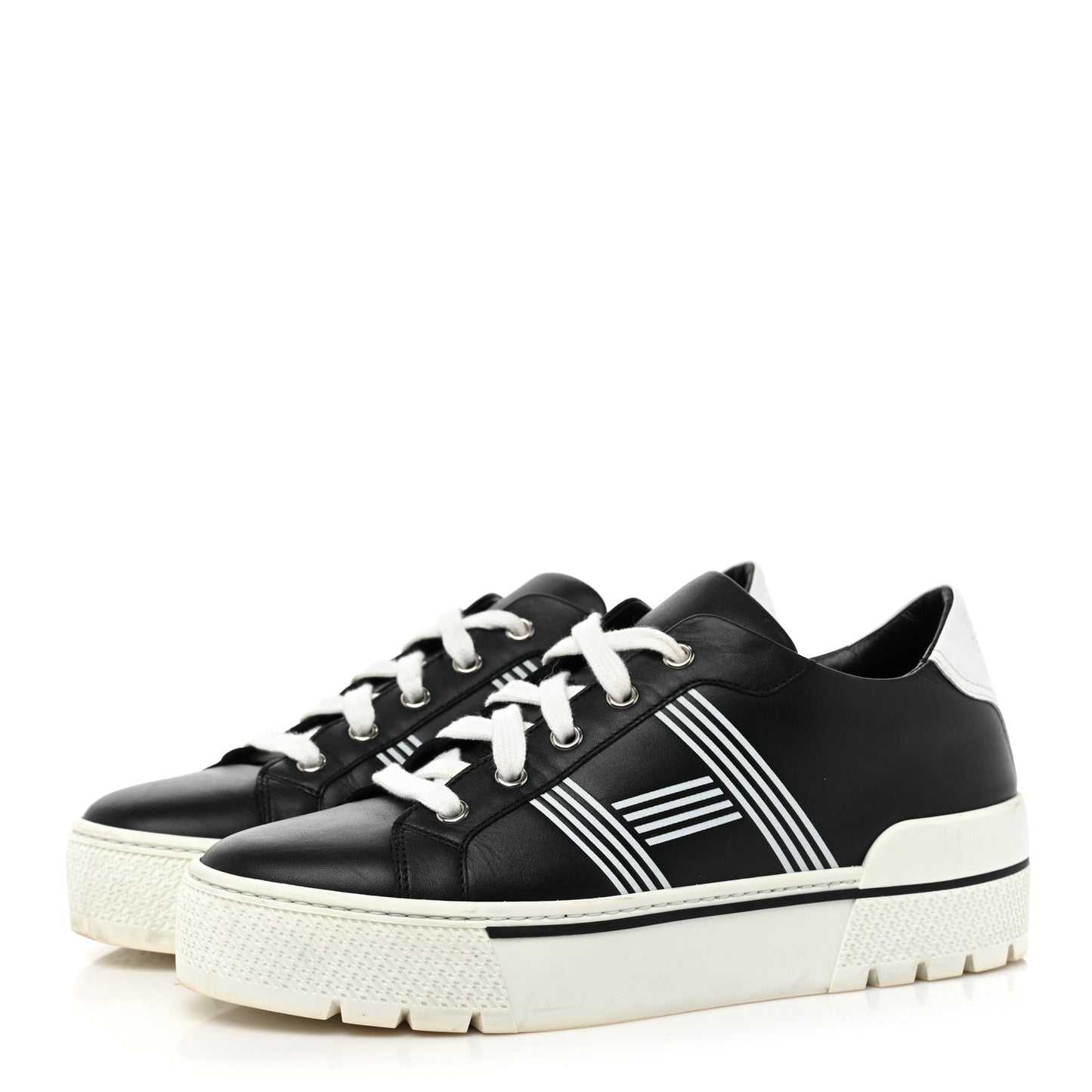 Calfskin Womens Dare Sneakers 38.5 Black White