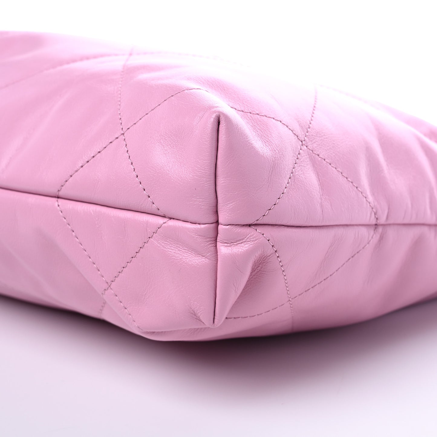 Shiny Calfskin Quilted Small Chanel 22 Pink