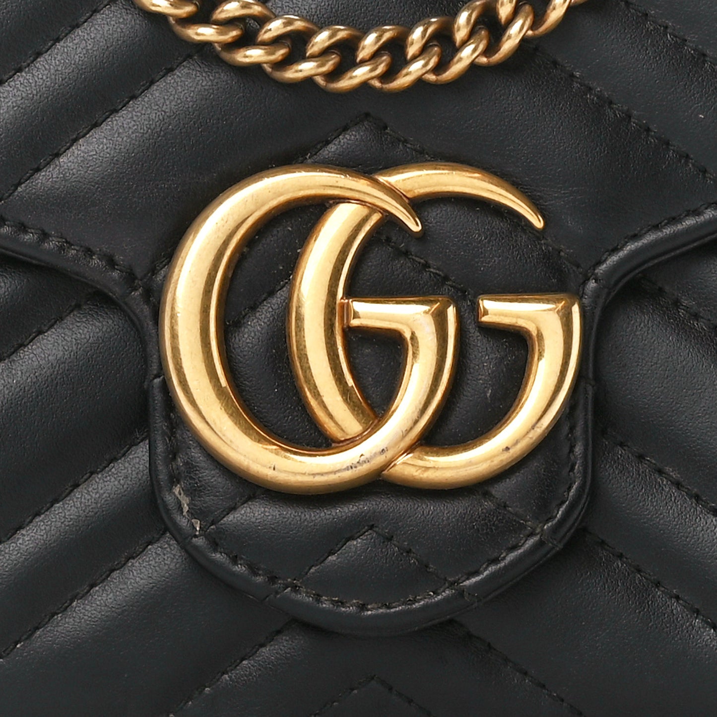 Calfskin Matelasse GG Marmont Chain Wallet Black