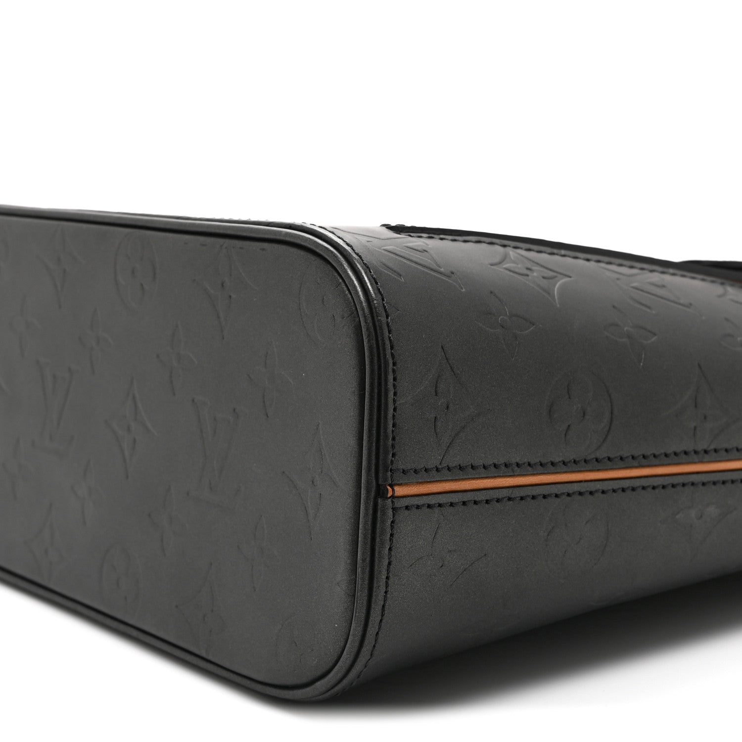 Louis Vuitton Mat Monogram Willwood Black 1835296 – FASHIONPHILE