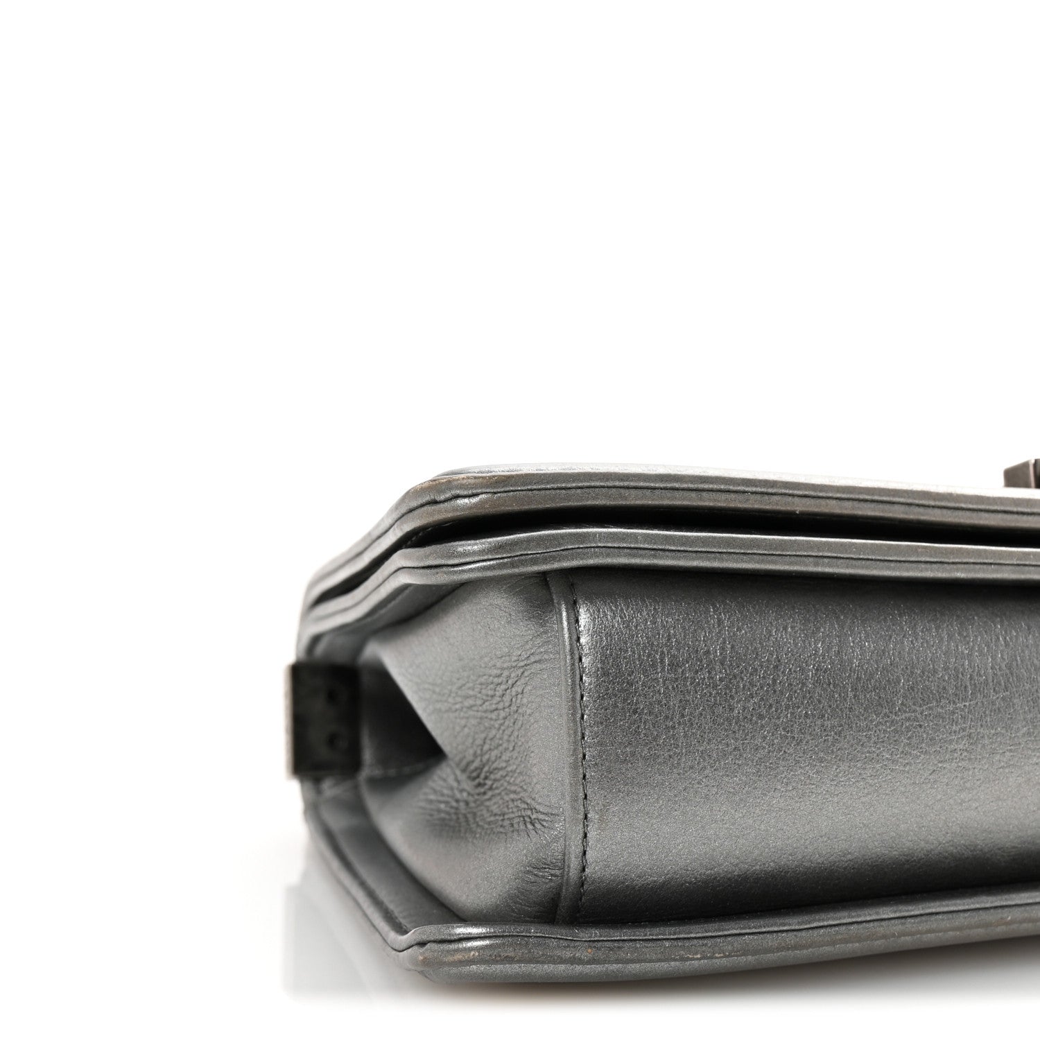 Chanel Metallic Galuchat Stingray Medium Boy Flap Silver 9 of 10