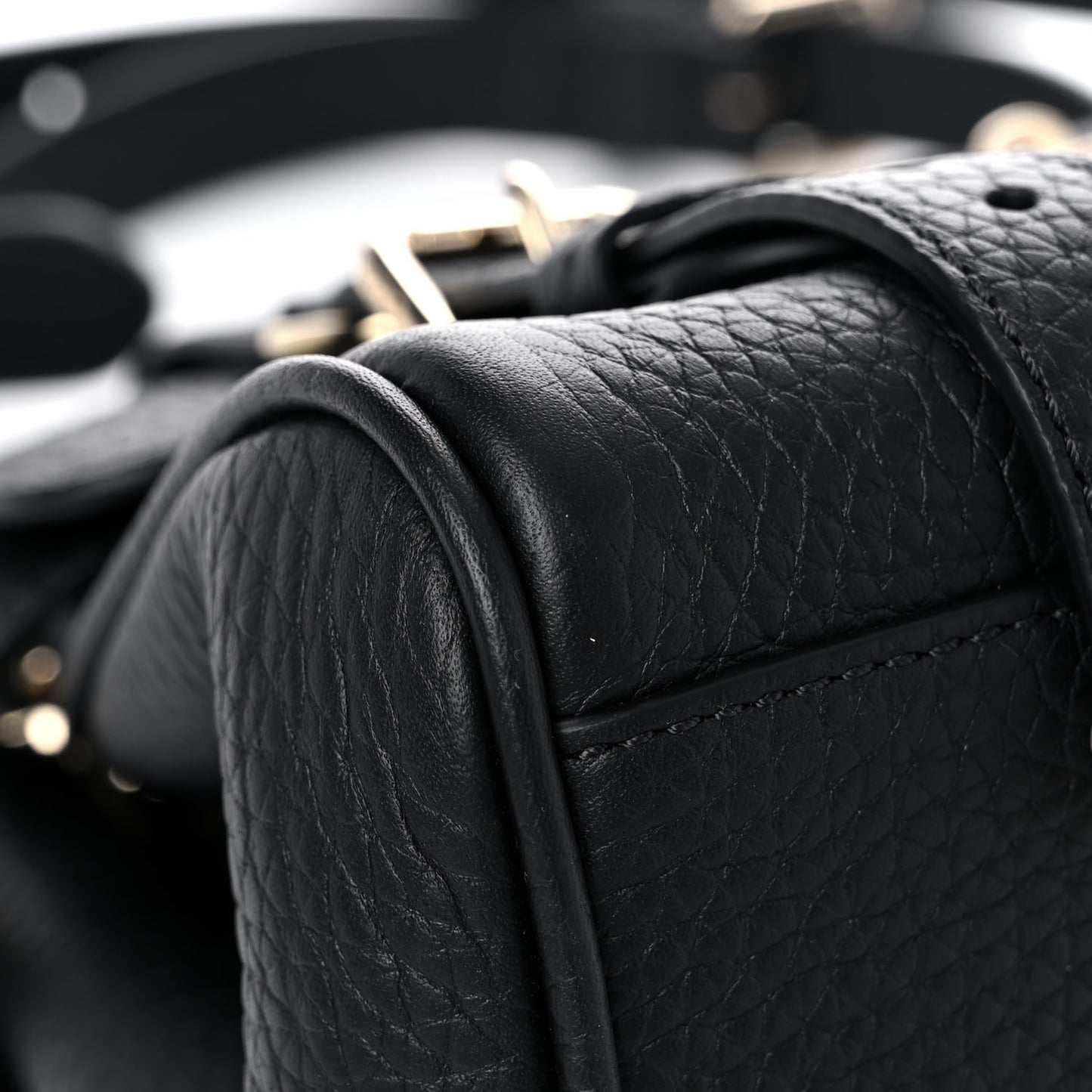 Heavy Grain Mini Alexa Black