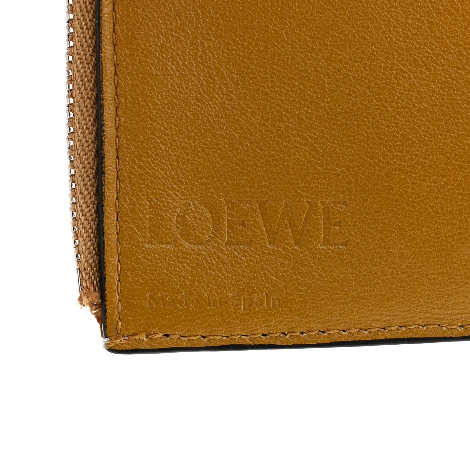 Loewe Grained Calfskin Small Vertical Wallet Iceberg Citronelle 6 of 7