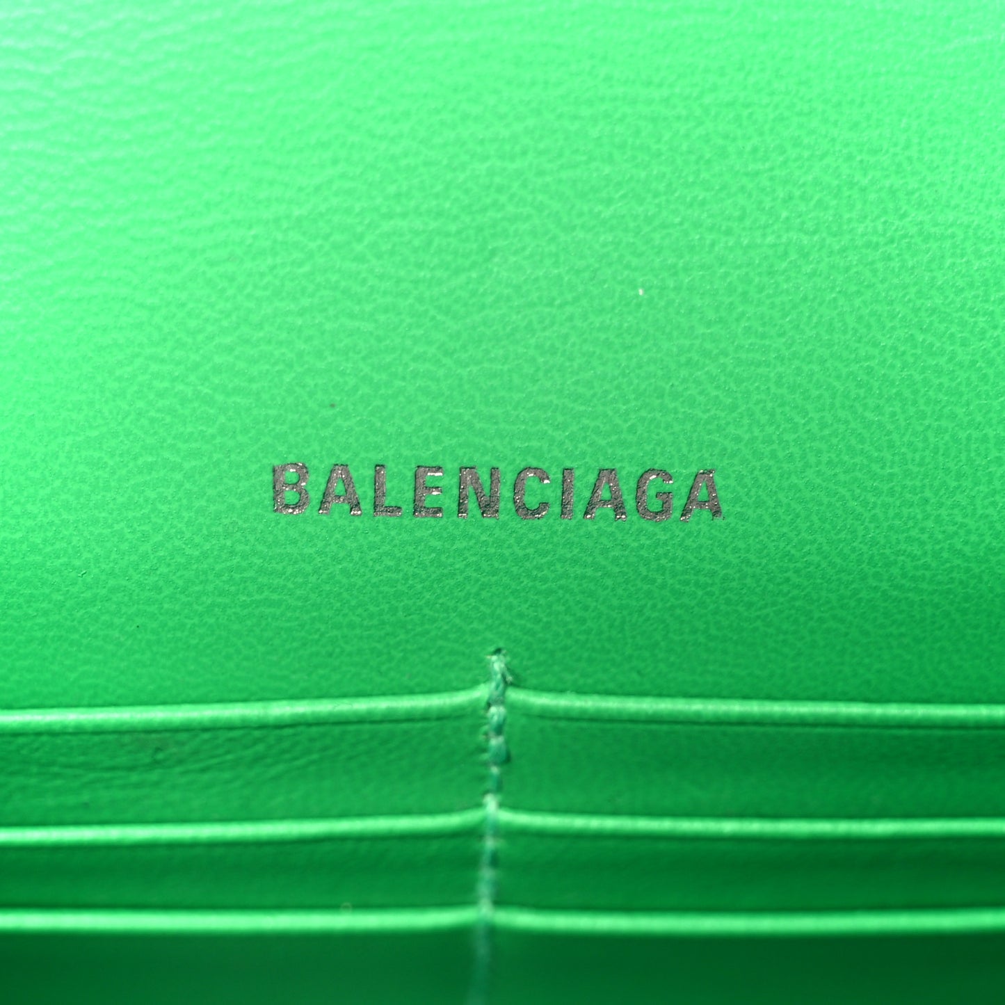 Shiny Calfskin Crocodile Embossed Hourglass Chain Bag Vivid Green