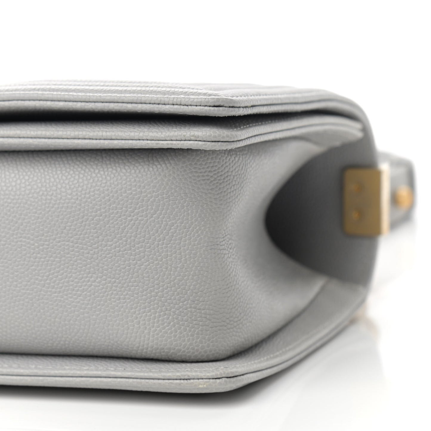 Caviar Quilted Medium Boy Flap Light Grey