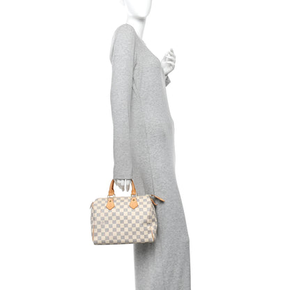 Louis Vuitton Damier Azur Speedy 25 2 of 11