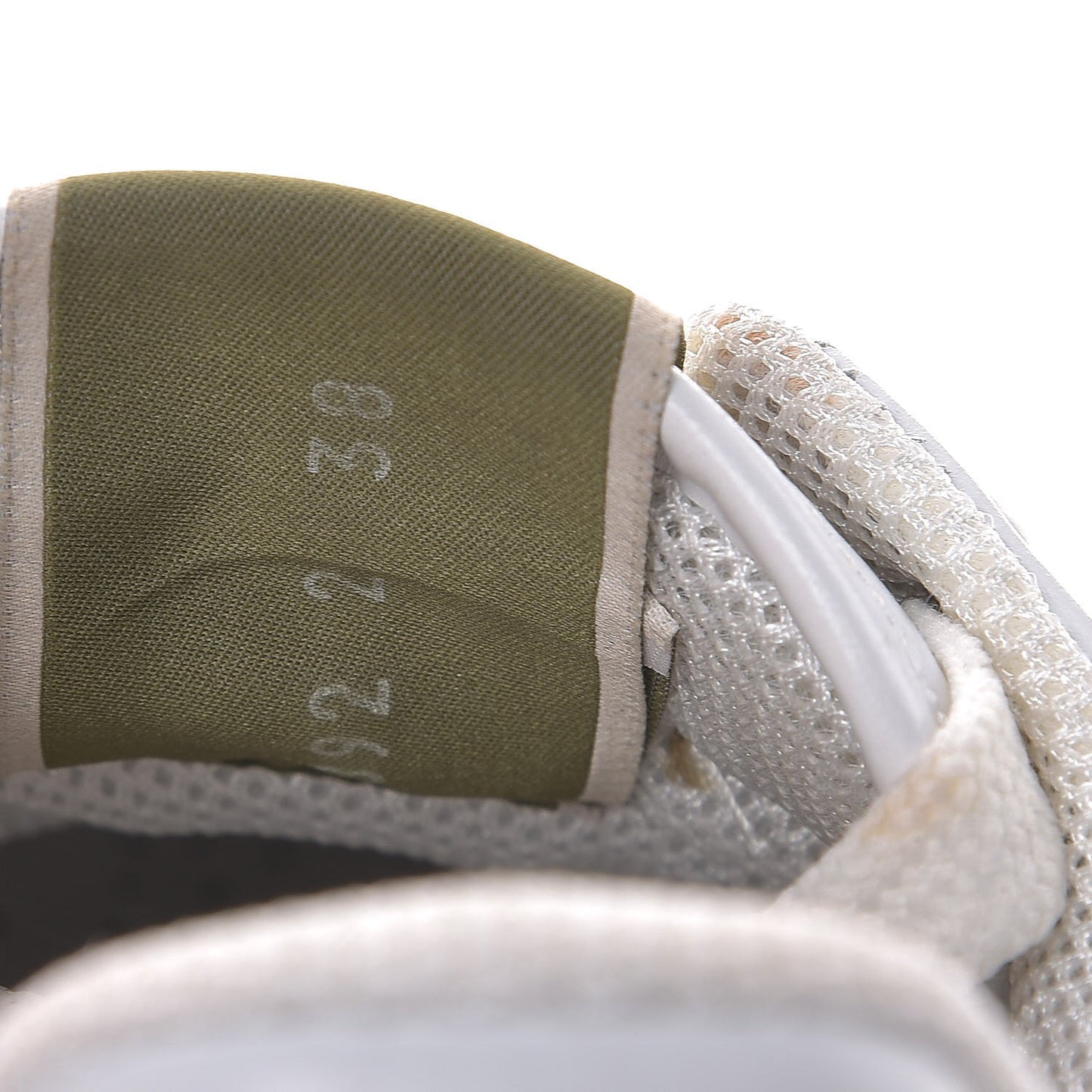 Calfskin Rockstud Sneakers 38 White