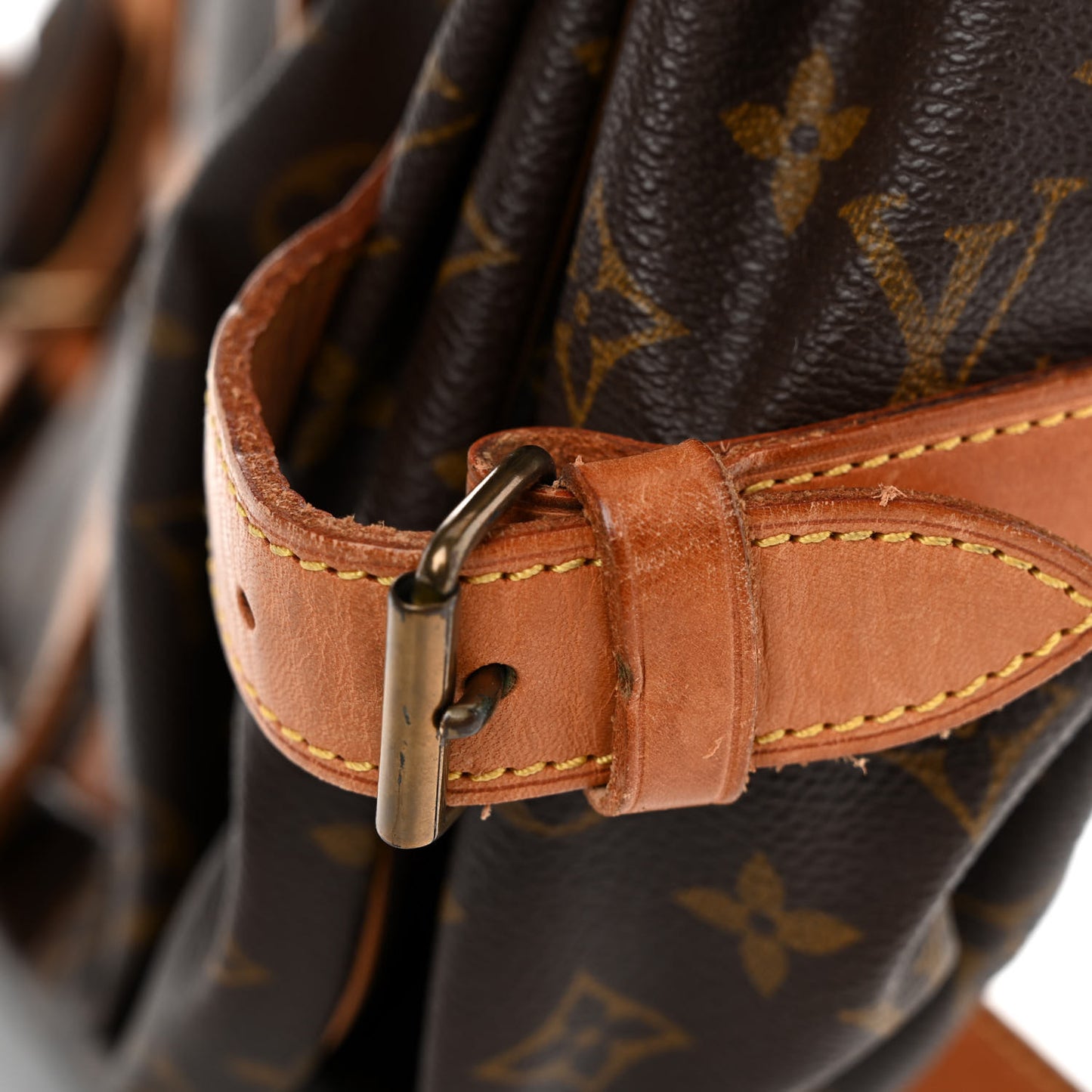 Monogram Saumur 43