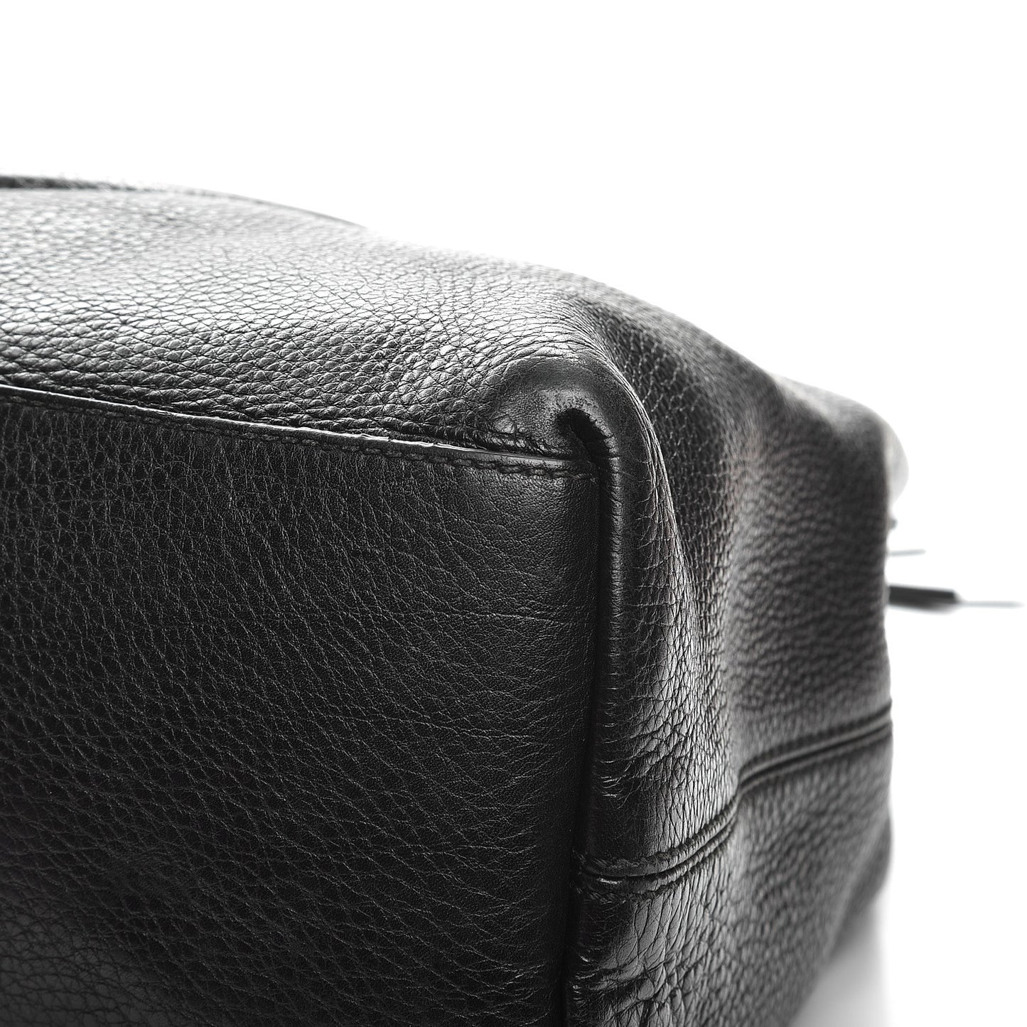 Pebbled Calfskin Medium Soho Chain Shoulder Bag Black