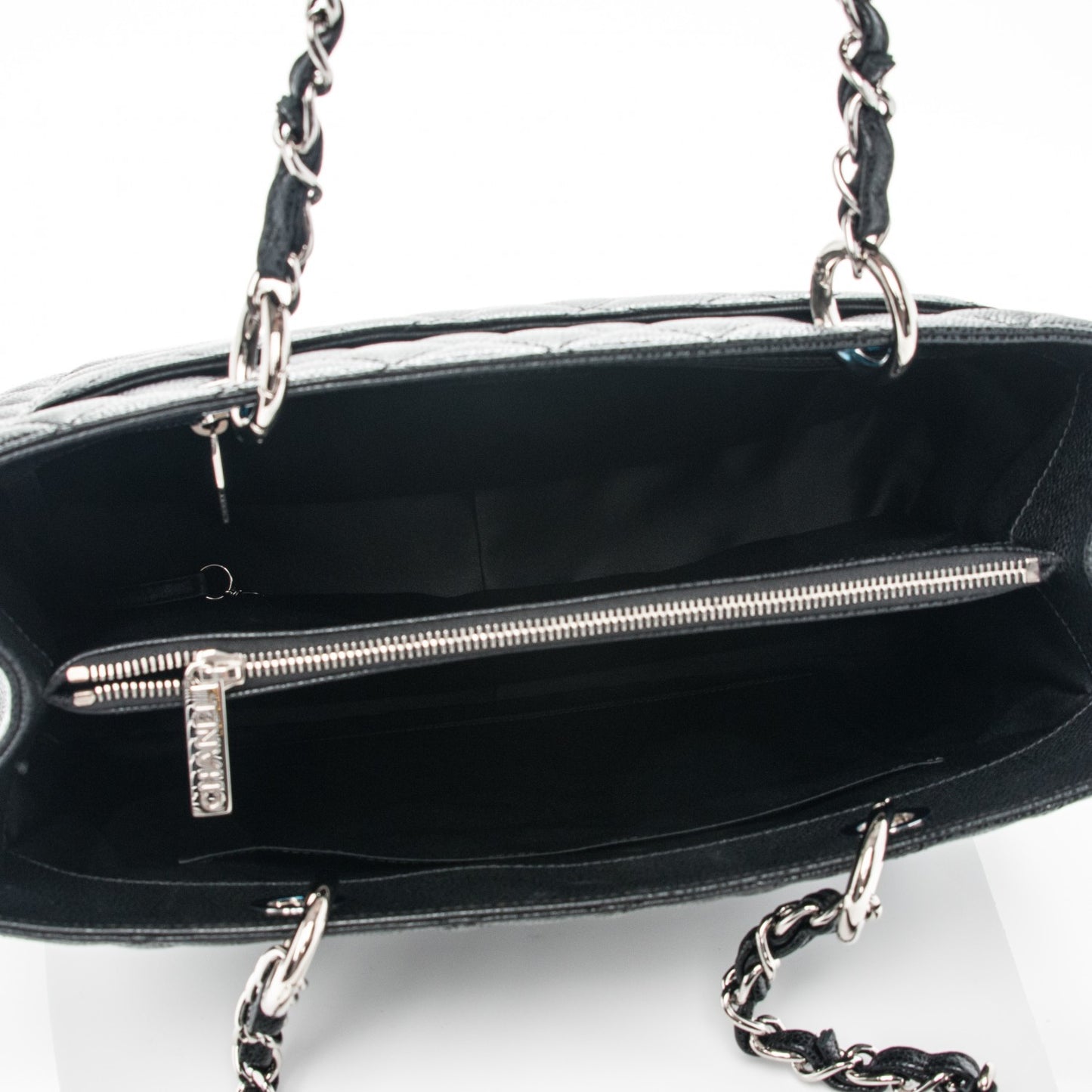 Caviar Quilted Grand Shopping Tote GST Black