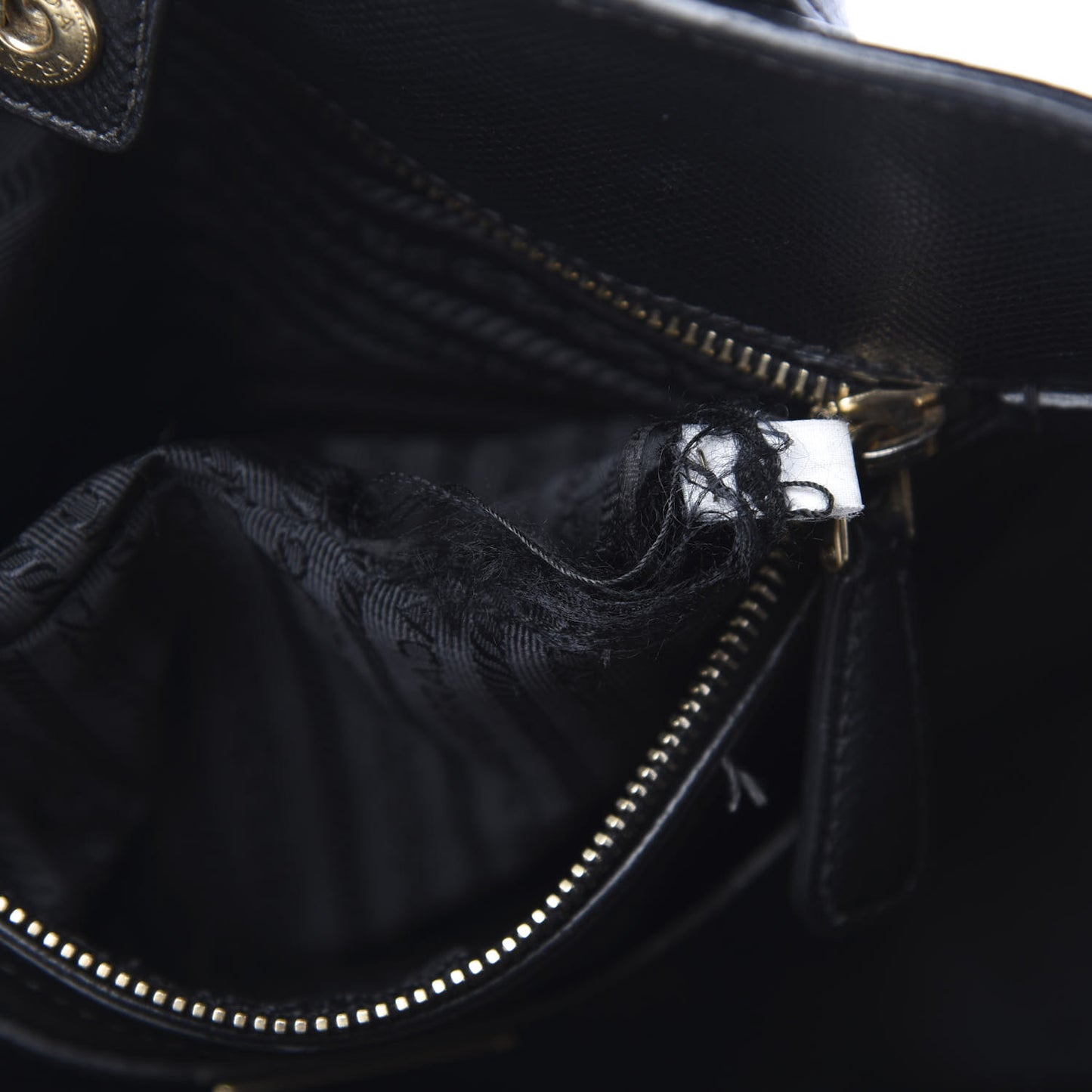 Saffiano Cuir Open Promenade Tote Black