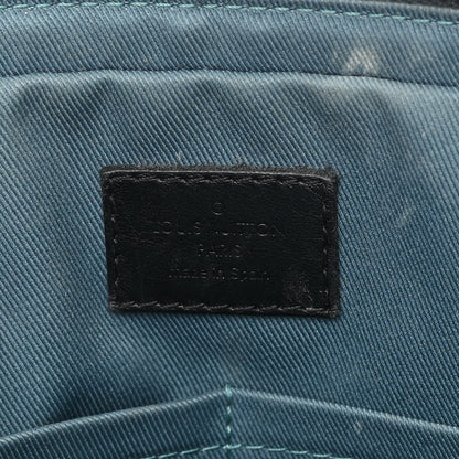 Louis Vuitton Damier Graphite Alpha Messenger Bag 6 of 25