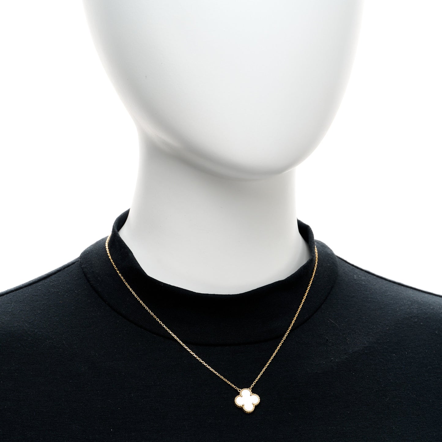 18K Yellow Gold Mother of Pearl Vintage Alhambra Pendant Necklace