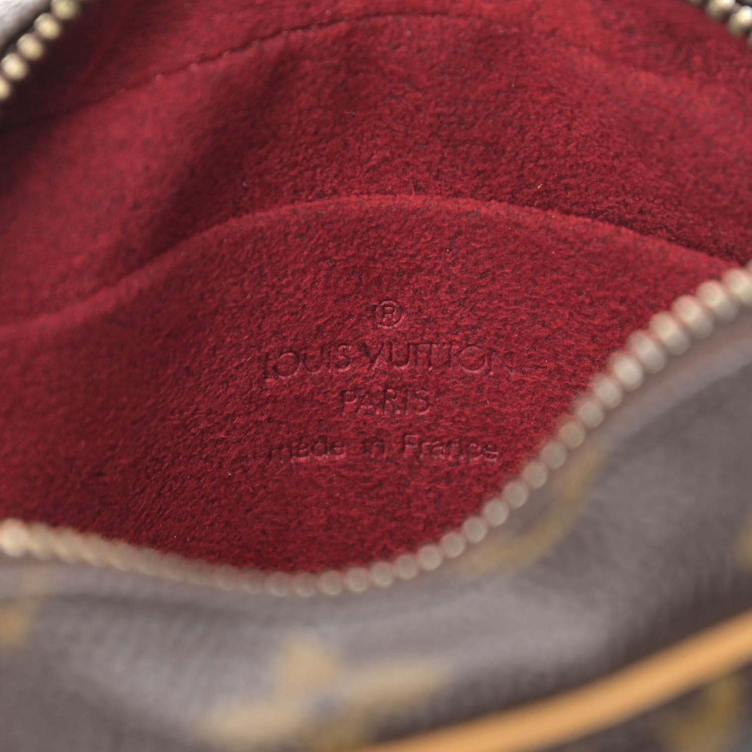 Louis Vuitton Monogram Wapity 6 of 7