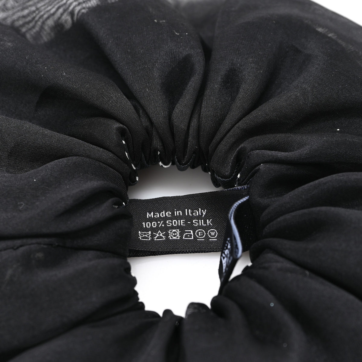 Silk CC Scrunchie Black White