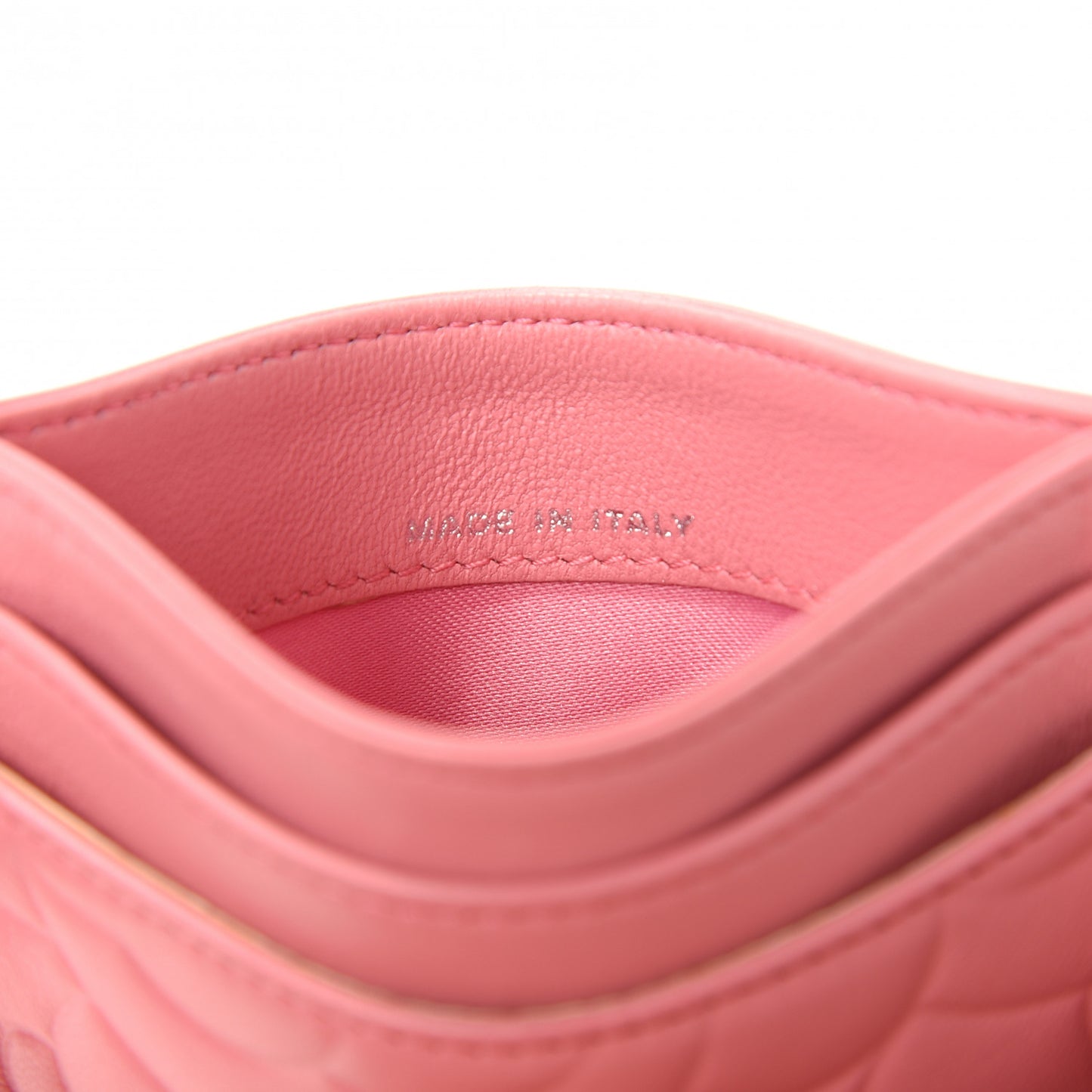 Lambskin Camellia Embossed Card Holder Pink