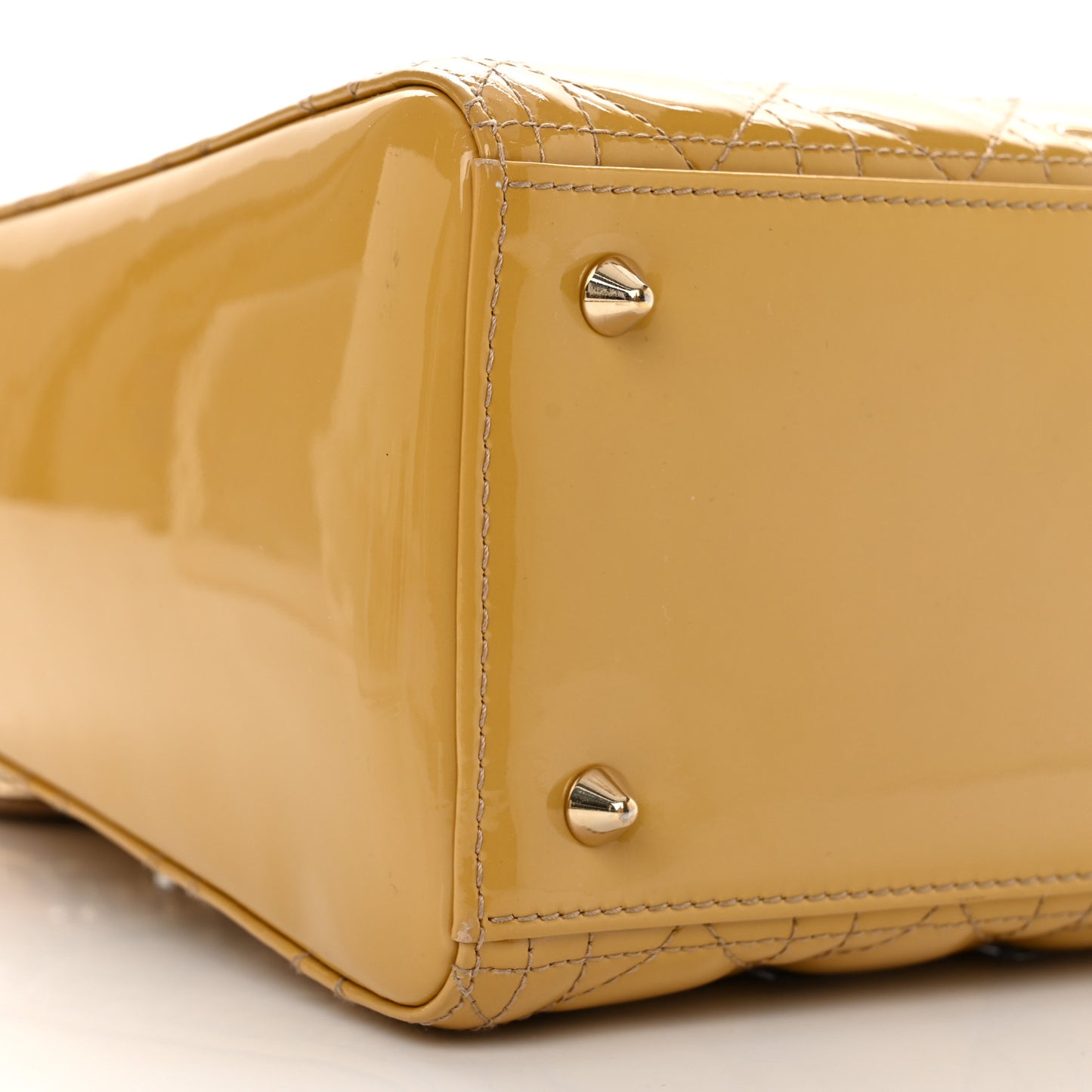 Patent Cannage Medium Lady Dior Beige