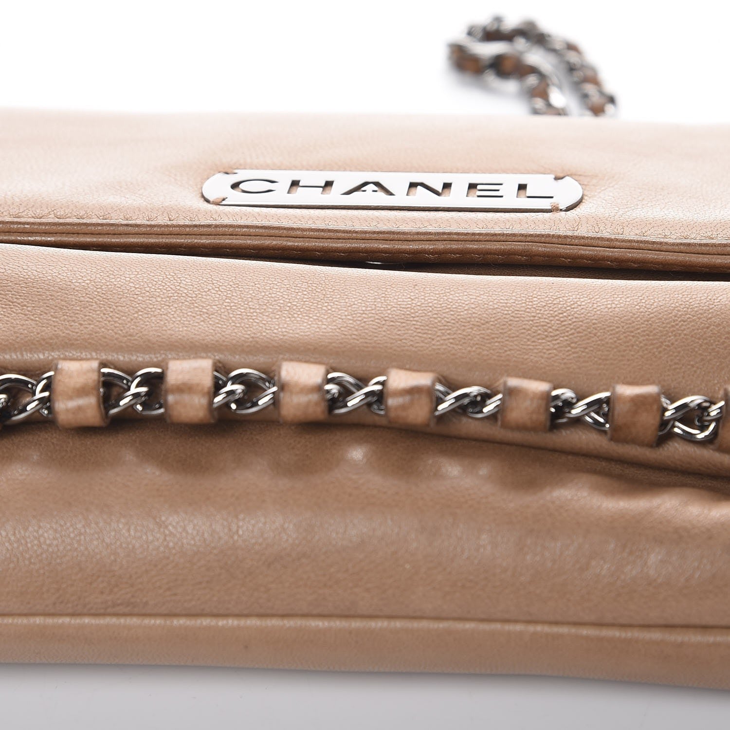 Chanel Lambskin Chain Flap Beige 18 of 20