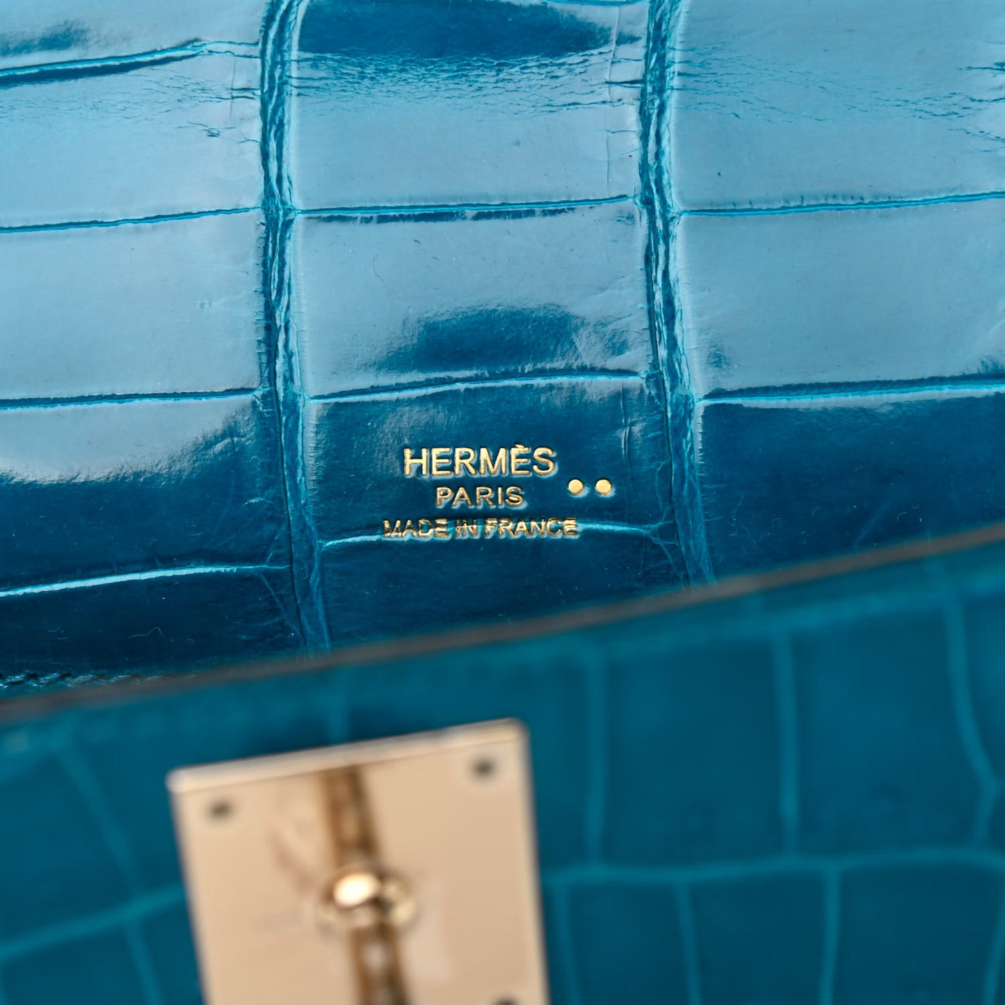 Shiny Niloticus Crocodile Kelly Cut Pochette Bleu Izmir