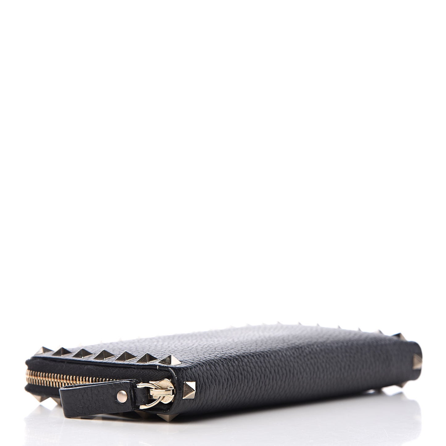 Pebbled Calfskin Rockstud Zip Around Wallet Black