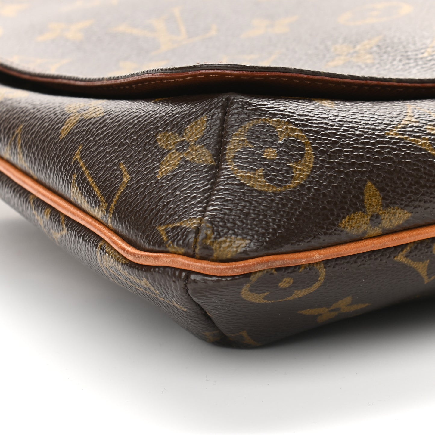 Monogram Musette Salsa